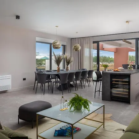 Scallop Zadarvillas Вилла Podlug