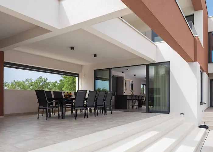 Scallop Zadarvillas Villa *