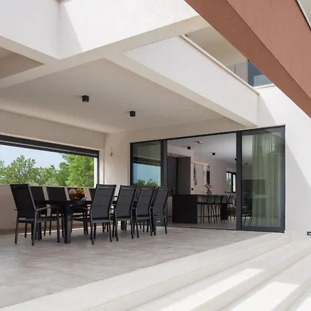 Scallop Zadarvillas Villa *