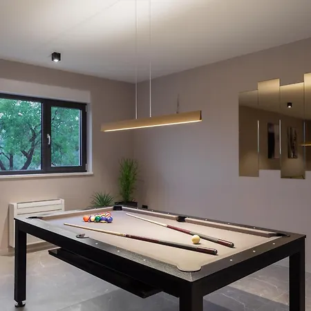 Scallop Zadarvillas *